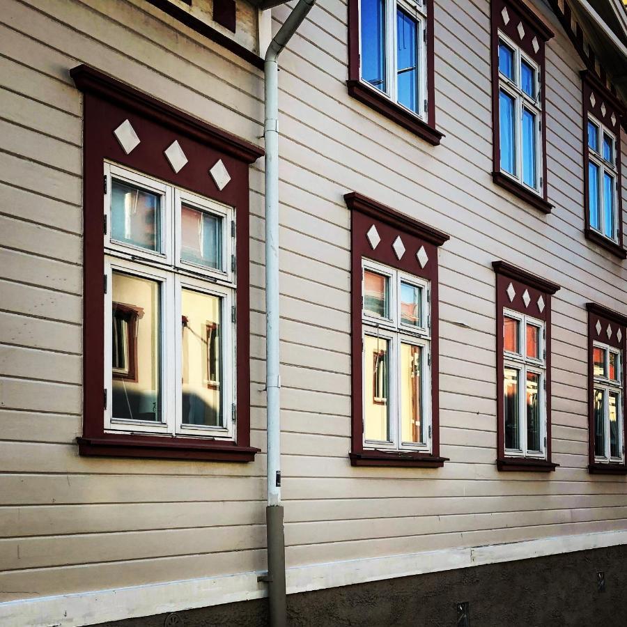 Hotell Gaestis Варбери Екстериор снимка